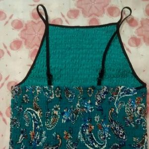 Xhilaration paisley crop-top